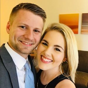 Meet your Posher, Abigail